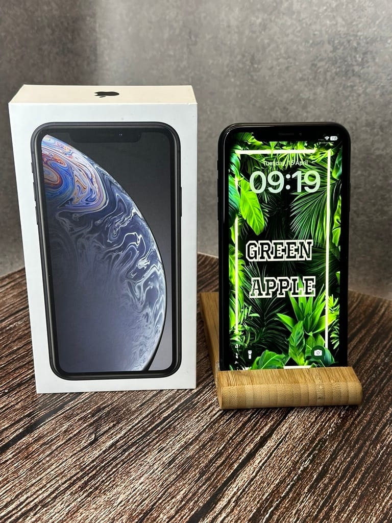 iPhone XR Black 64GB б/у